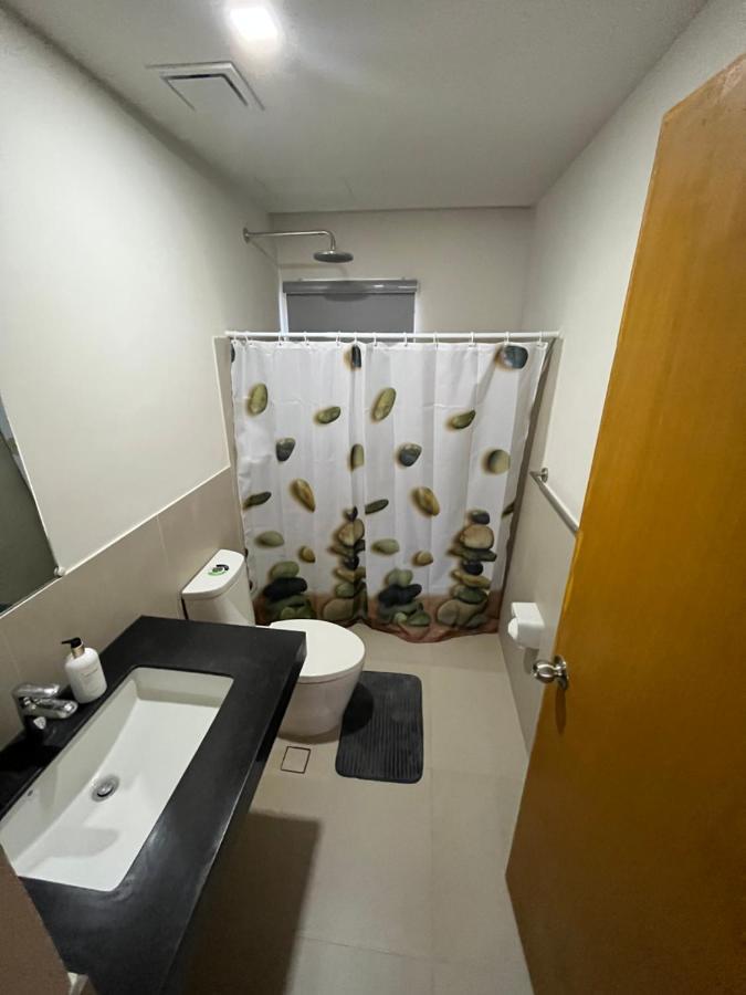 Seafront Residences Vacation Getaway San Juan  Bagian luar foto