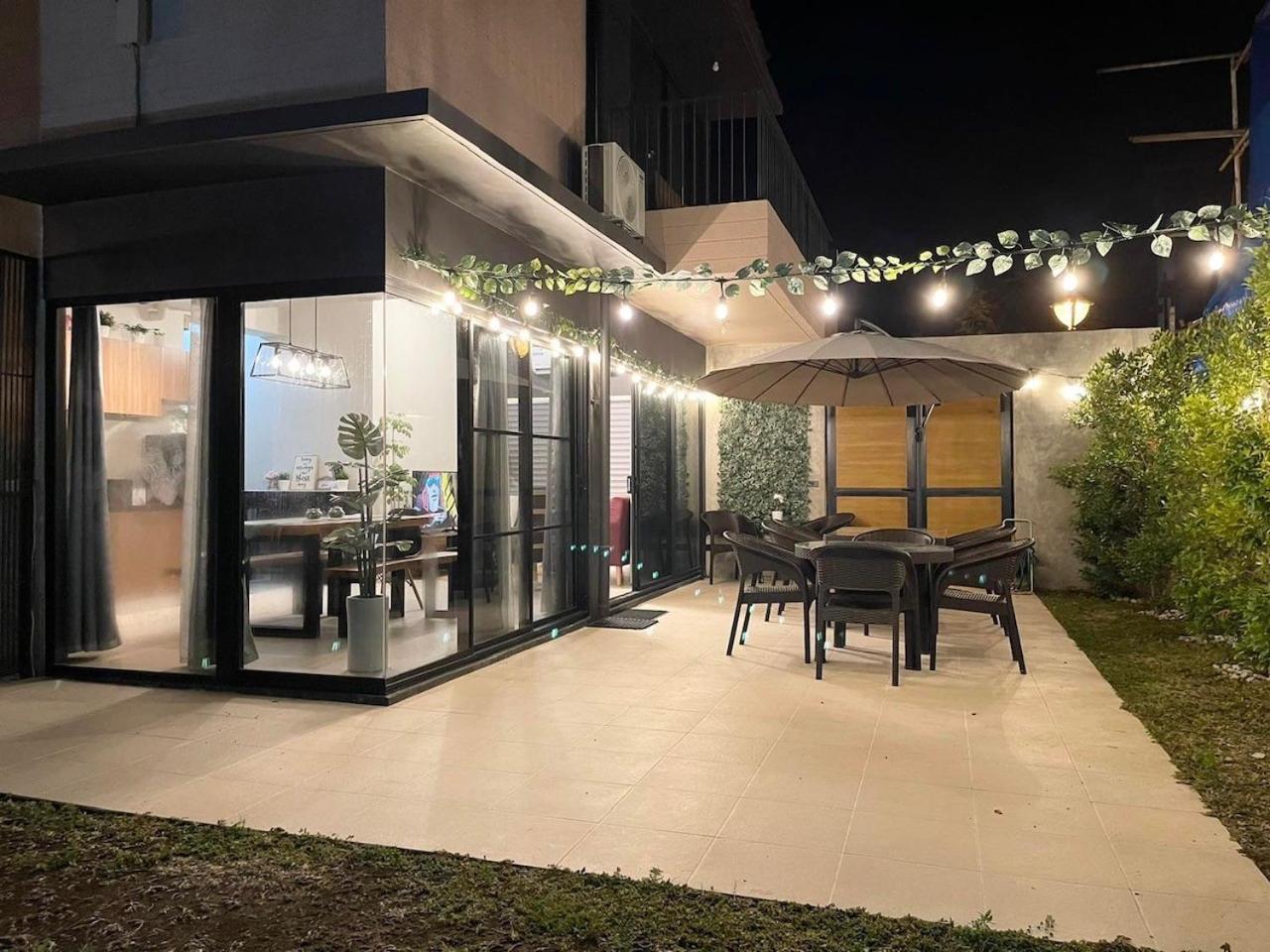 Seafront Residences Vacation Getaway San Juan  Bagian luar foto