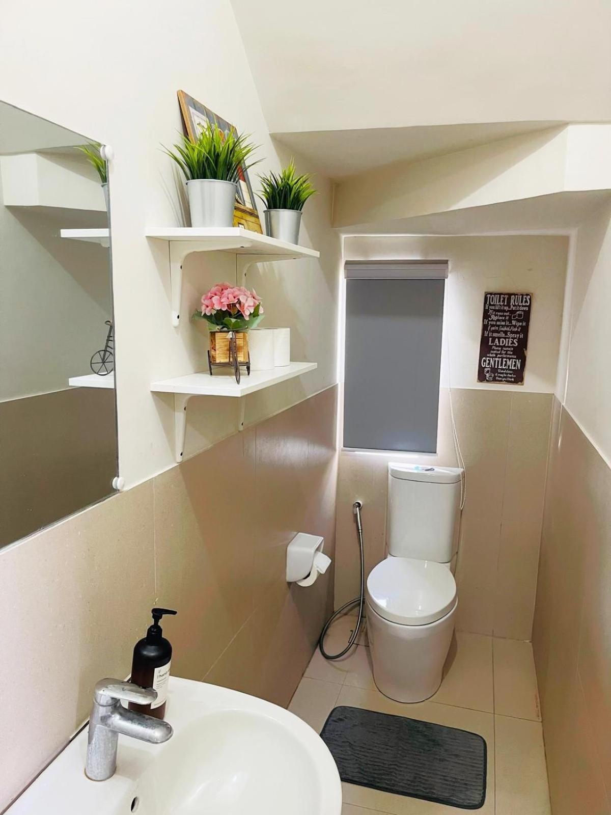Seafront Residences Vacation Getaway San Juan  Bagian luar foto